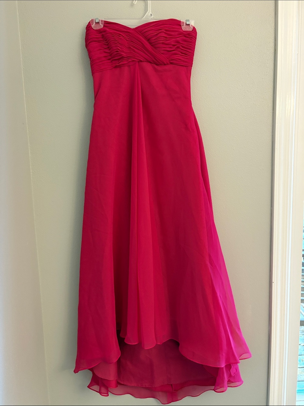 DaVinci Strapless Ruched Bodice High-Low Dress in Fuchsia Size 2